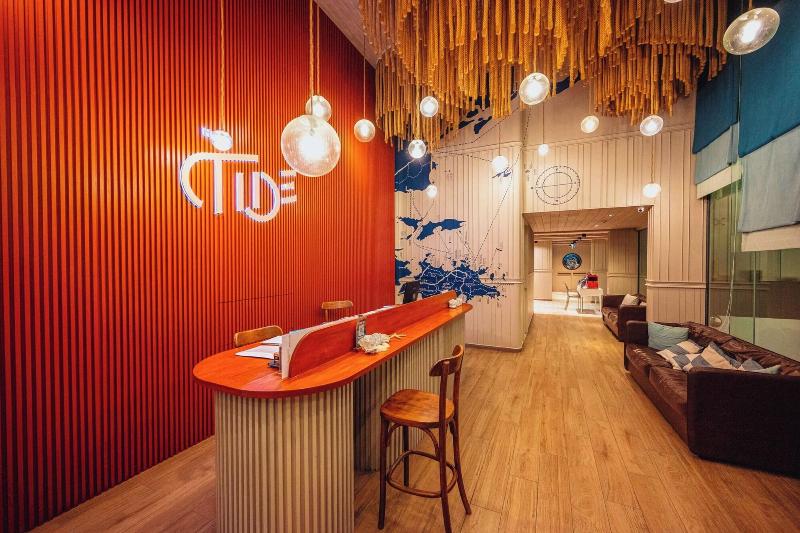 Hotel Tide Phuket - Lobi