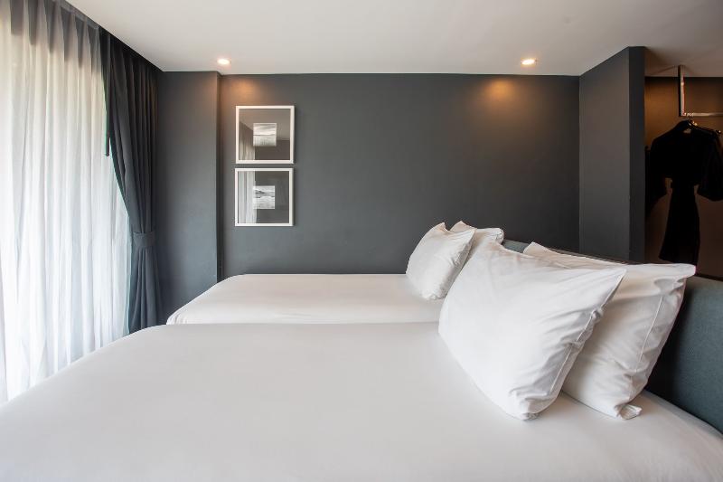 Hotel Tide Phuket - Oda
