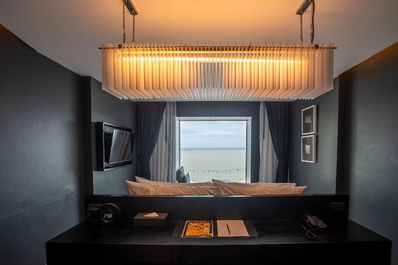 Hotel Tide Phuket - Oda
