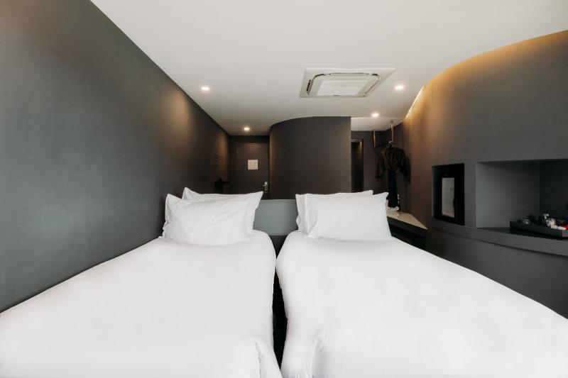 Hotel Tide Phuket - Oda
