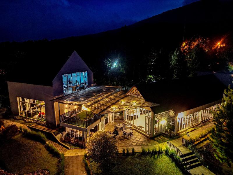 Leuweung Geledegan Ecolodge - Restoran