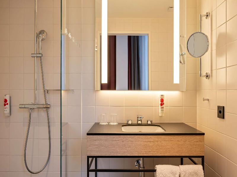 IntercityHotel Geneva - Oda