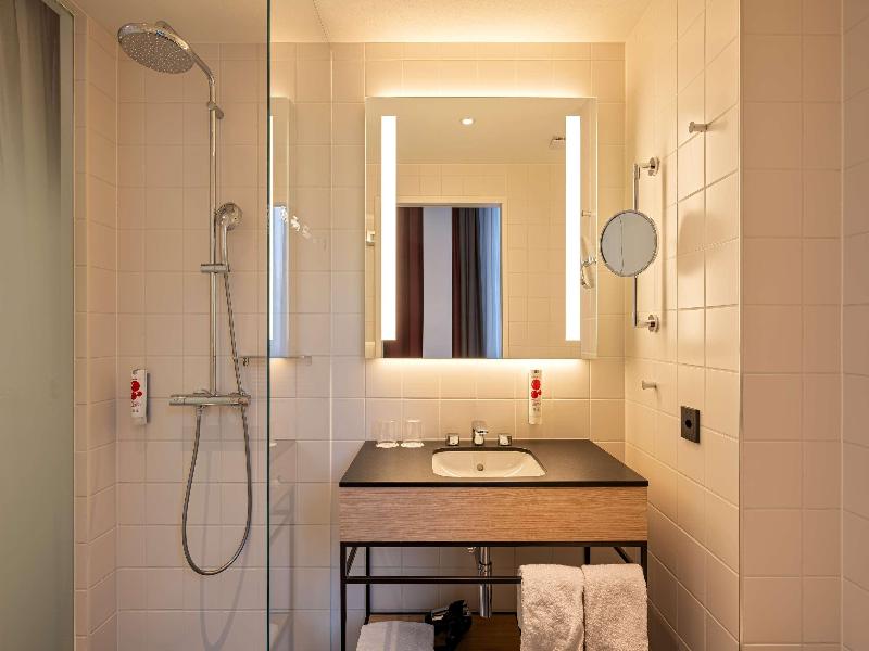 IntercityHotel Geneva - Oda