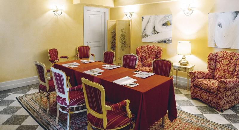 Hotel Cannero - Toplantı