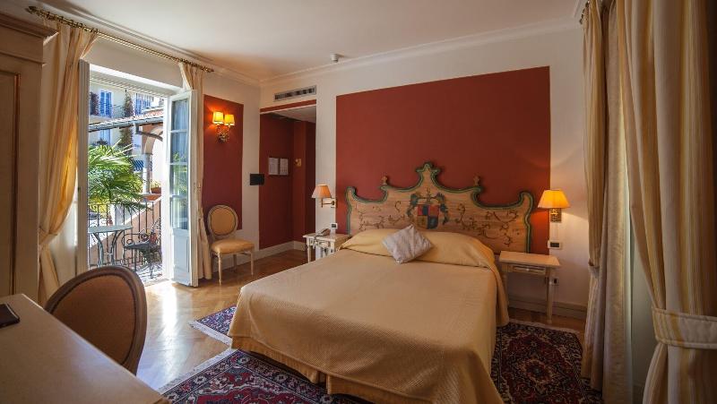 Hotel Cannero - Oda
