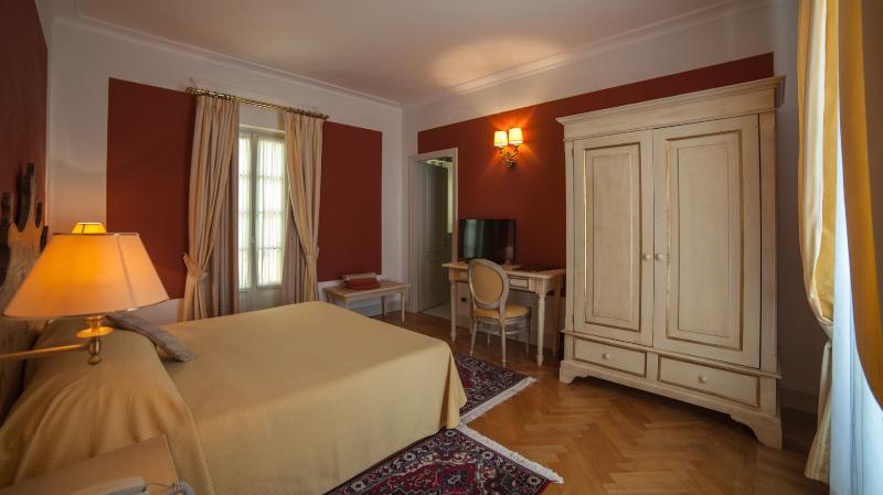 Hotel Cannero - Oda