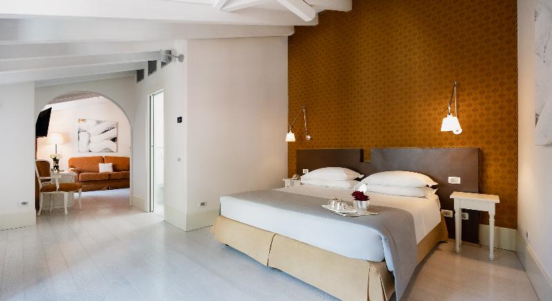 Hotel Cannero - Oda