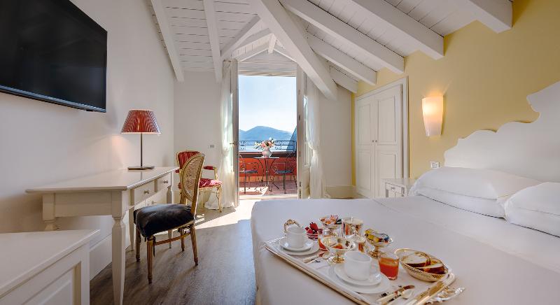 Hotel Cannero - Oda