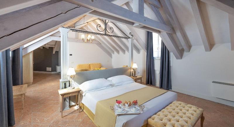 Hotel Cannero - Oda