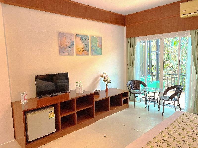 Phuket Jungle Experience Resort - Oda