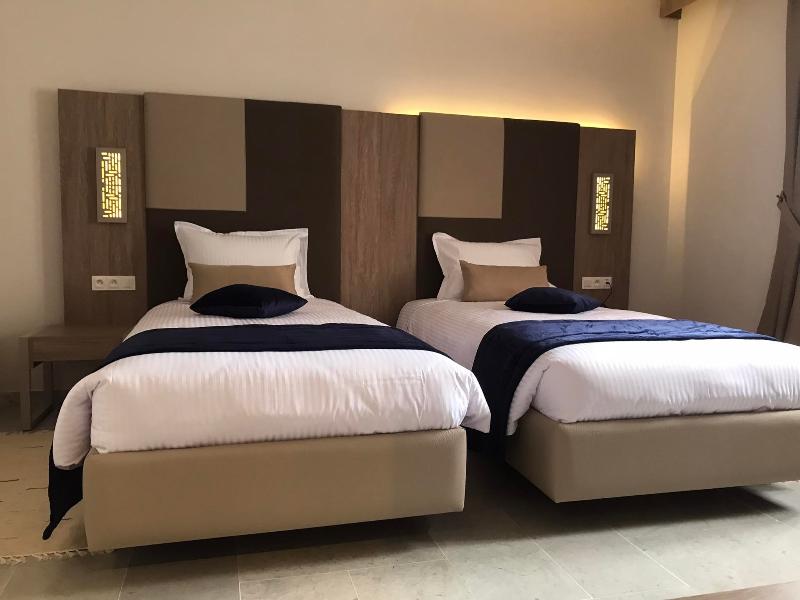 Lescure Business Hotel & Spa - Oda