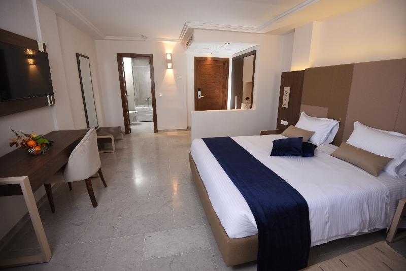 Lescure Business Hotel & Spa - Oda