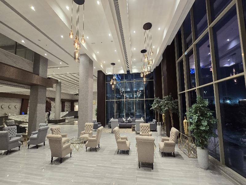 Vogo Grand Hotel - Lobi