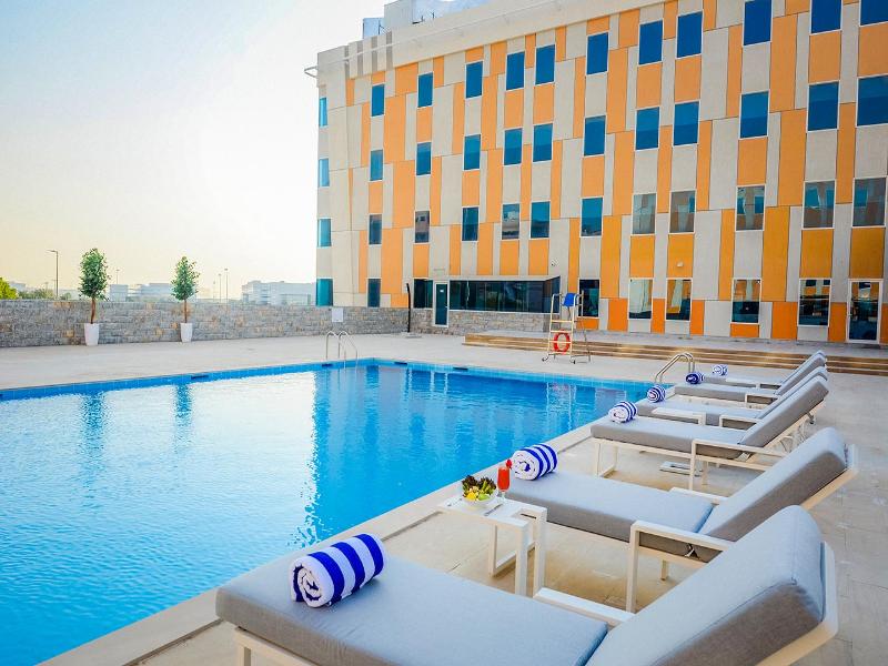 Vogo Grand Hotel - Havuz