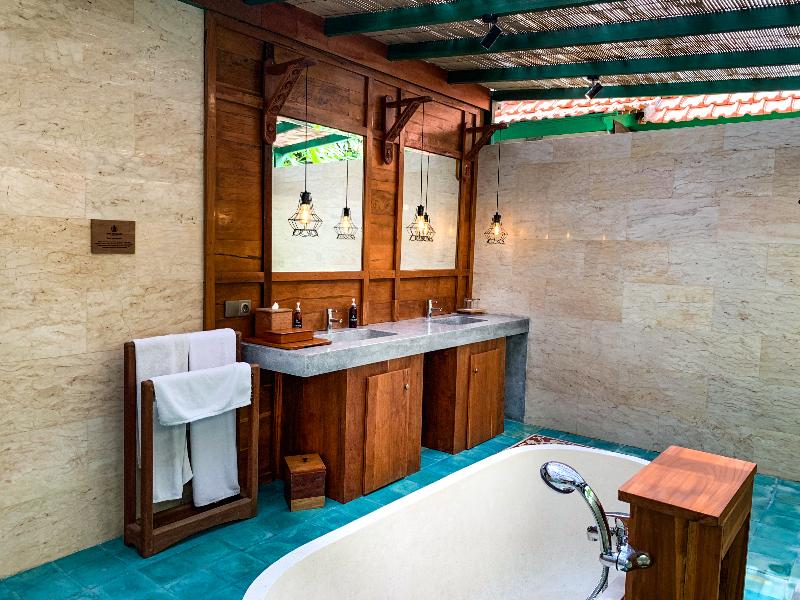 Arya Arkananta Resort & Spa - Oda