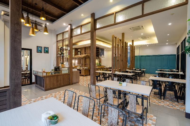 Bhukitta Boutique Hotel - Restoran