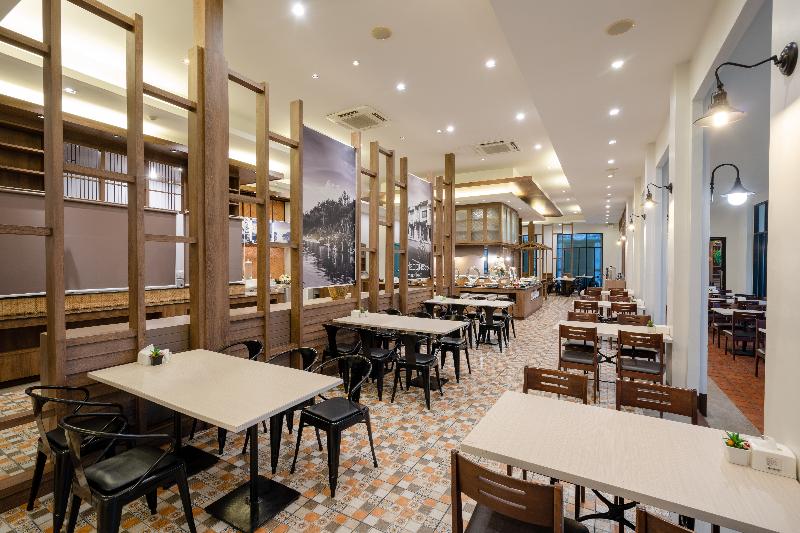 Bhukitta Boutique Hotel - Restoran