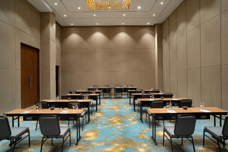 Trembesi Hotel Bsd - Toplantı