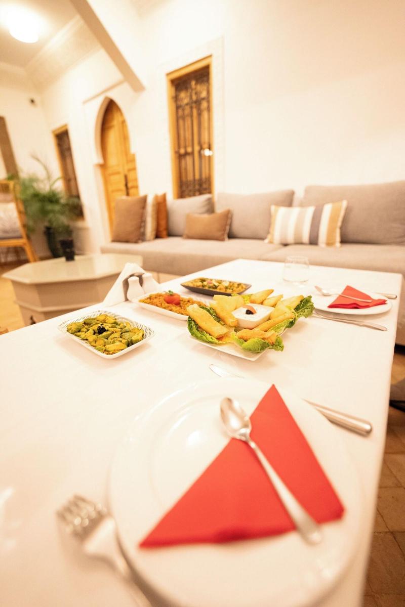 Ryad Selyen - Restoran
