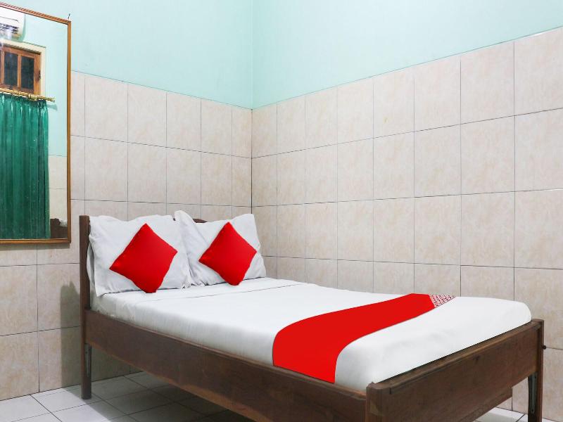 Oyo 91396 Hotel Laguna - Oda