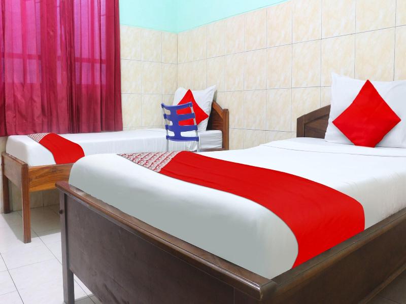 Oyo 91396 Hotel Laguna - Oda