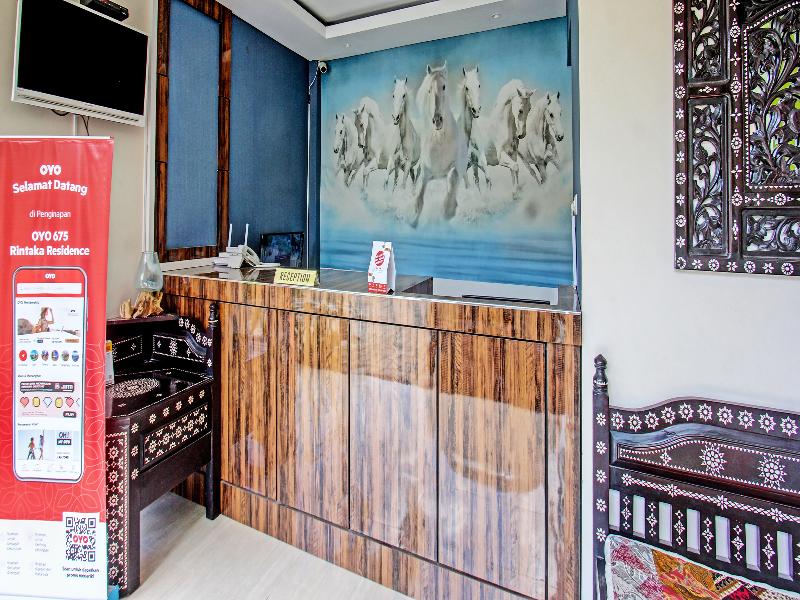 Capital O 91384 Rintaka Residence - Lobi