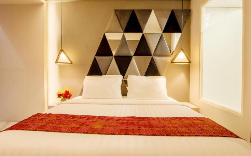 Swiss-Belcourt Kupang - Oda