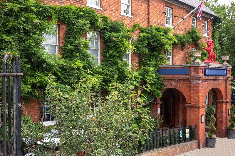 The Relais Henley - Genel