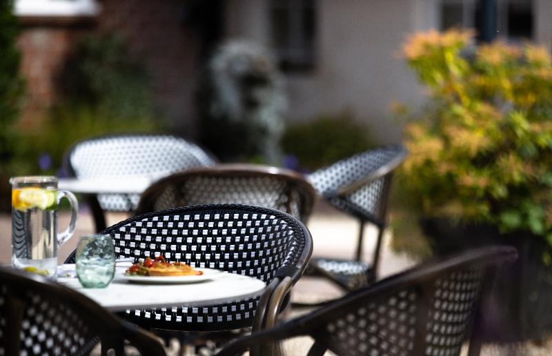 The Relais Henley - Teras