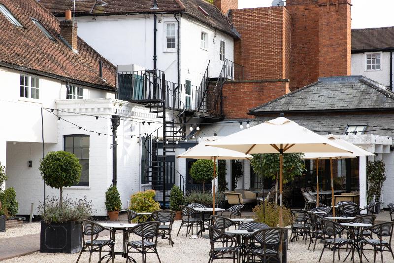 The Relais Henley - Teras
