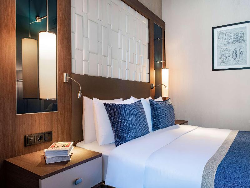 Tbilisi Philharmonic by Mercure Hotel - Oda