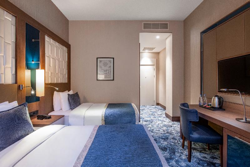 Tbilisi Philharmonic by Mercure Hotel - Oda