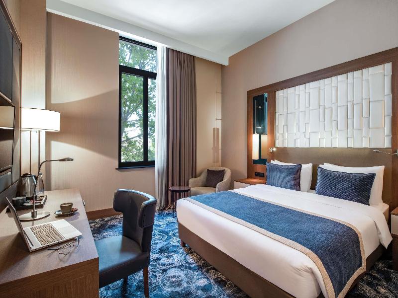 Tbilisi Philharmonic by Mercure Hotel - Oda