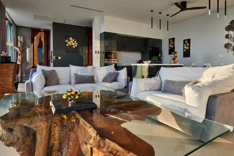 Magic Suites - Oda