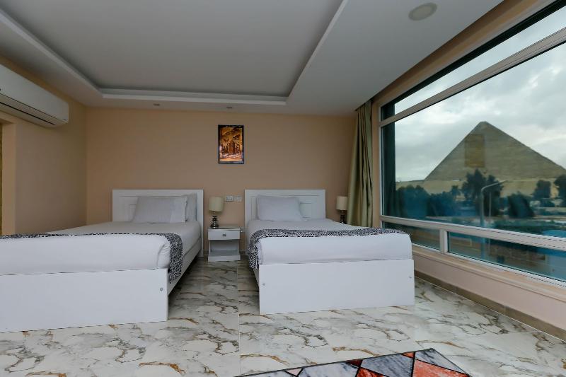 Turquoise Pyramids Hotel - Oda