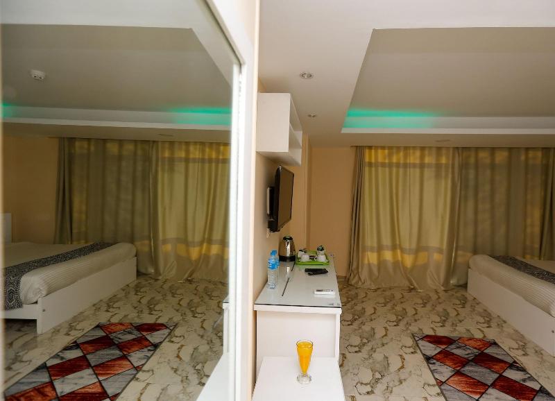 Turquoise Pyramids Hotel - Oda