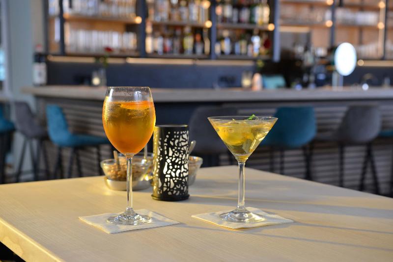 Sure Hotel by Best Western Hilden Dusseldorf - Bar