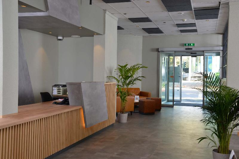 Sure Hotel by Best Western Hilden Dusseldorf - Lobi