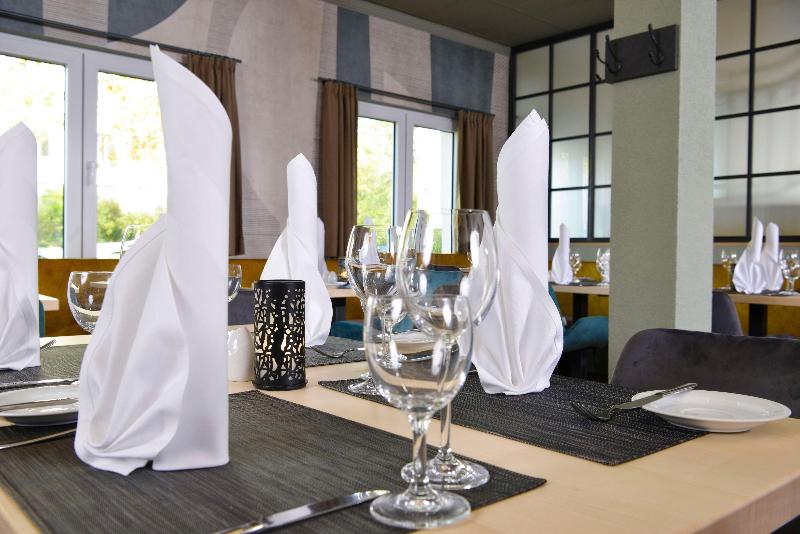 Sure Hotel by Best Western Hilden Dusseldorf - Restoran
