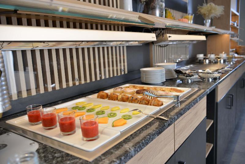 Sure Hotel by Best Western Hilden Dusseldorf - Restoran