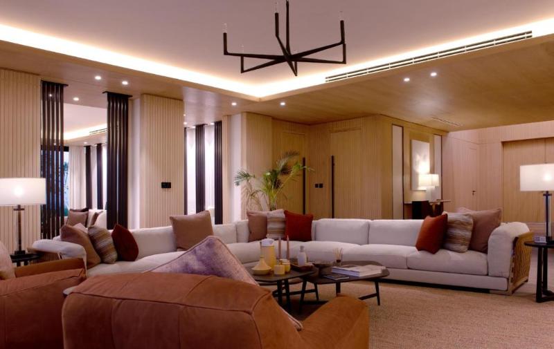 Katara Hills Doha Lxr Hotels Resorts - Oda