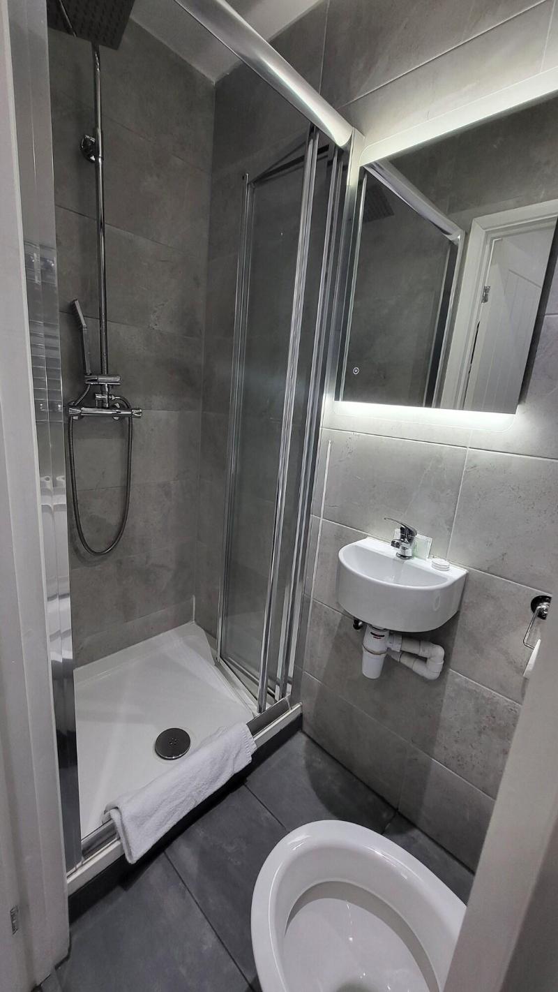 Argyle Square Hotel - Oda