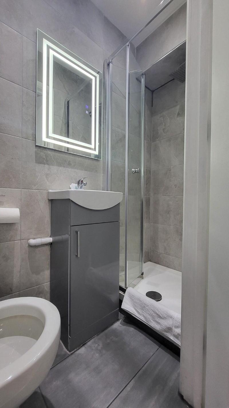 Argyle Square Hotel - Oda