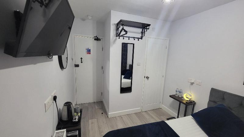 Argyle Square Hotel - Oda