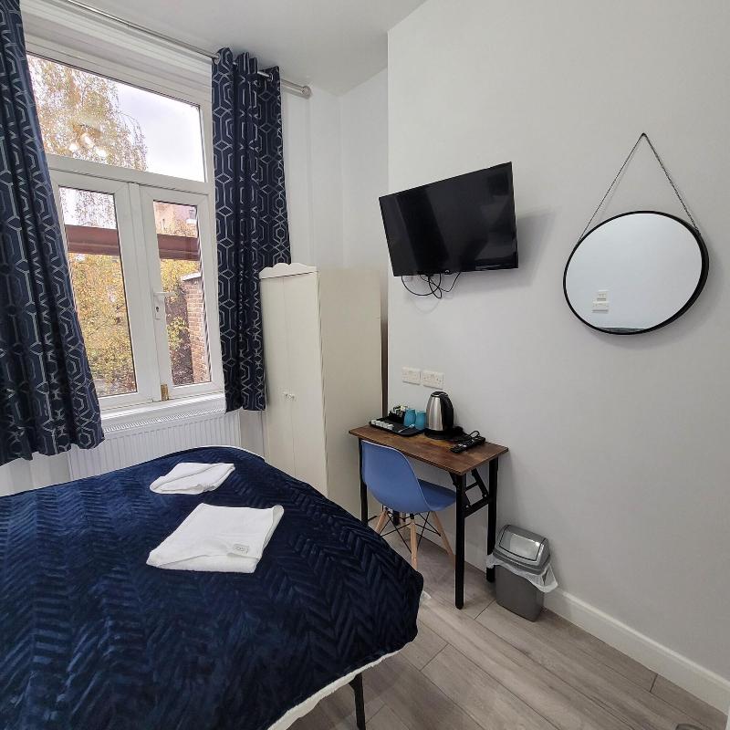 Argyle Square Hotel - Oda