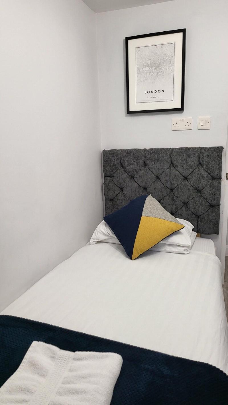 Argyle Square Hotel - Oda