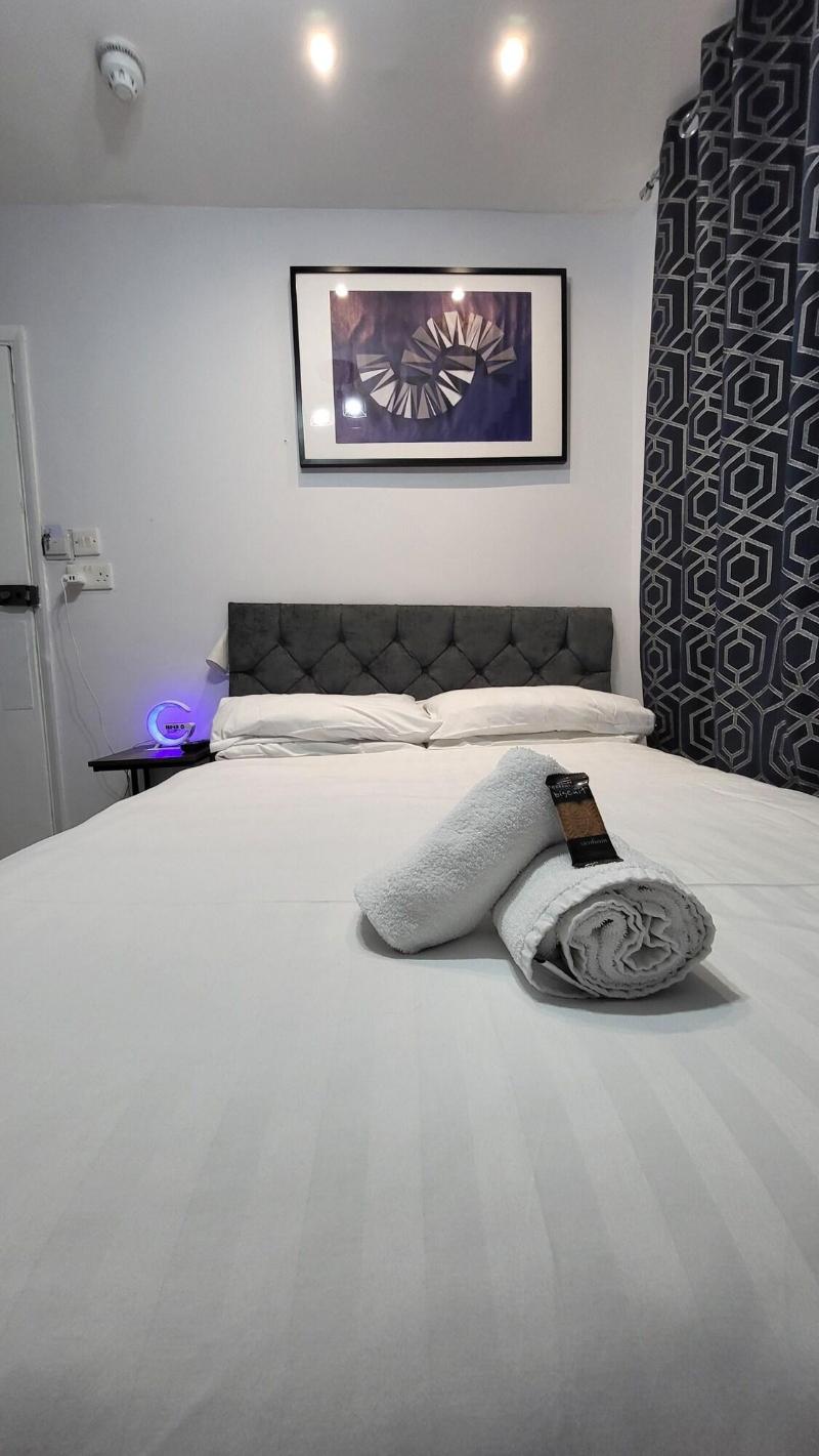 Argyle Square Hotel - Oda