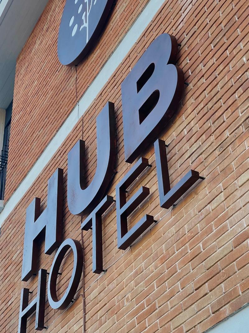 Hub Hotel - Genel
