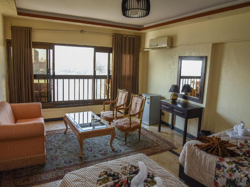 Nile Sky Hotel and Suites - Oda