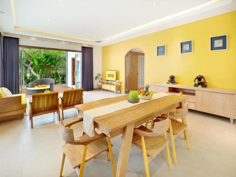 La Mira Villa Seminyak by Ini Vie Hospitality - Genel